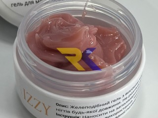 Не тече! Інноваційний Гель-желе Izzy Jelly Builder Gel Skin 20г для моделювання
