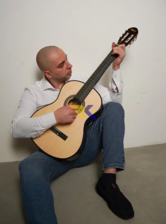 klasicna-gitara-shark-music-nova-vid-magazinu-big-3