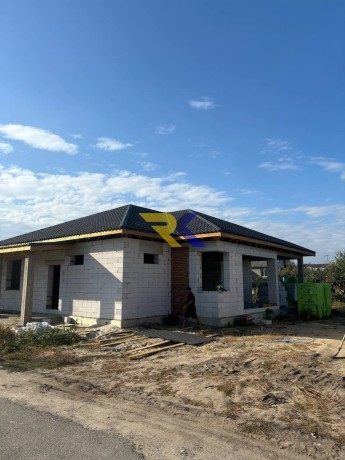 budivnictvo-budinkiv-vid-fundamenta-do-daxu-big-1