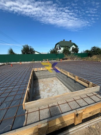 budivnictvo-budinkiv-vid-fundamenta-do-daxu-big-3