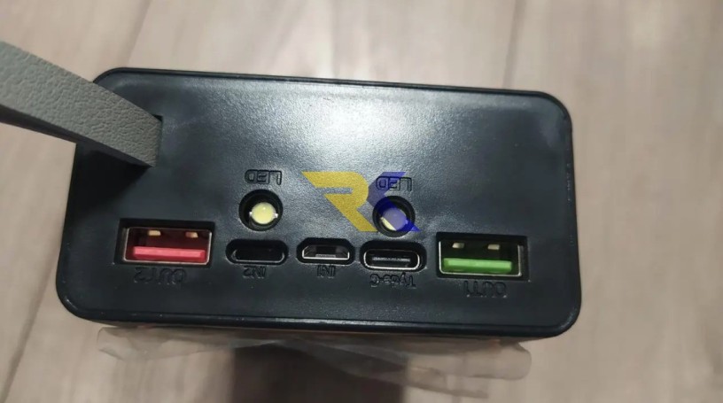 korpus-power-bank-na-16-akumuliatoriv-18650-big-1