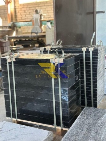 pamiatniki-z-granitu-granit-optom-vid-lv-granit-big-0