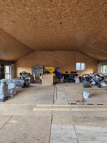 prodaz-2-poverxovogo-budinku-smt-kociubinske-big-3