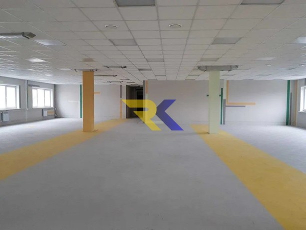 bezvozdusne-farbuvannia-stin-steli-kolon-visoka-iakist-big-2