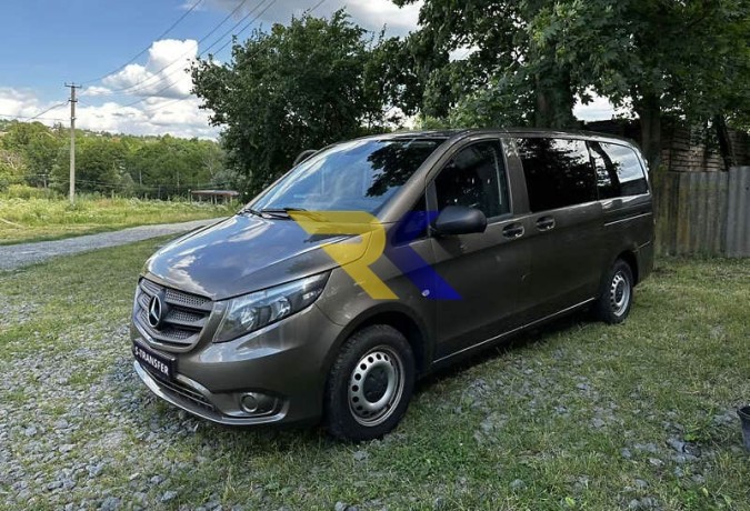 taksi-kiyiv-kisiniv-miznarodne-taksi-s-transfer-big-1