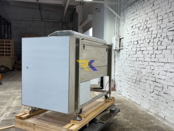 masina-dlia-mittia-ta-ocishhennia-koreneplodiv-stvega-cb-f1200-big-1