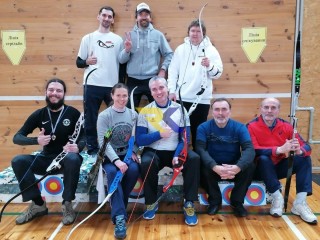 Куди піти з друзями в Києві? Стрільба з лука в клубі Лучник