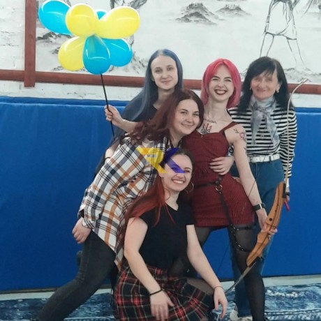 kudi-piti-z-druziami-v-kijevi-strilba-z-luka-v-klubi-lucnik-big-4