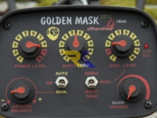 Профессиональный грунтовый металлоискатель Golden Mask-4 ПРО