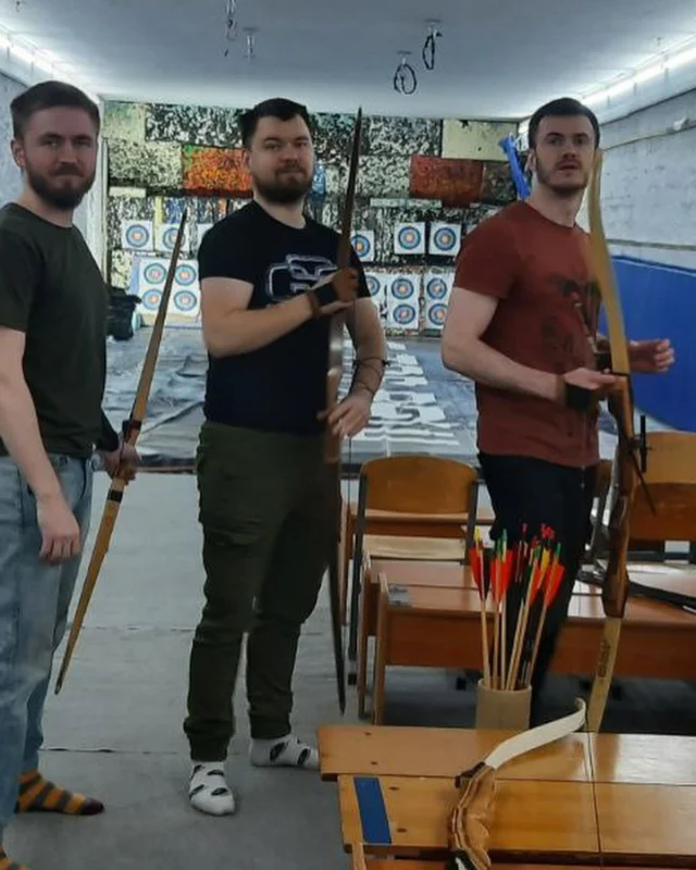 Подарунок чоловікові в Києві сертифікат на стрільбу з лука